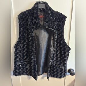 Yoki Black Outerwear Collection